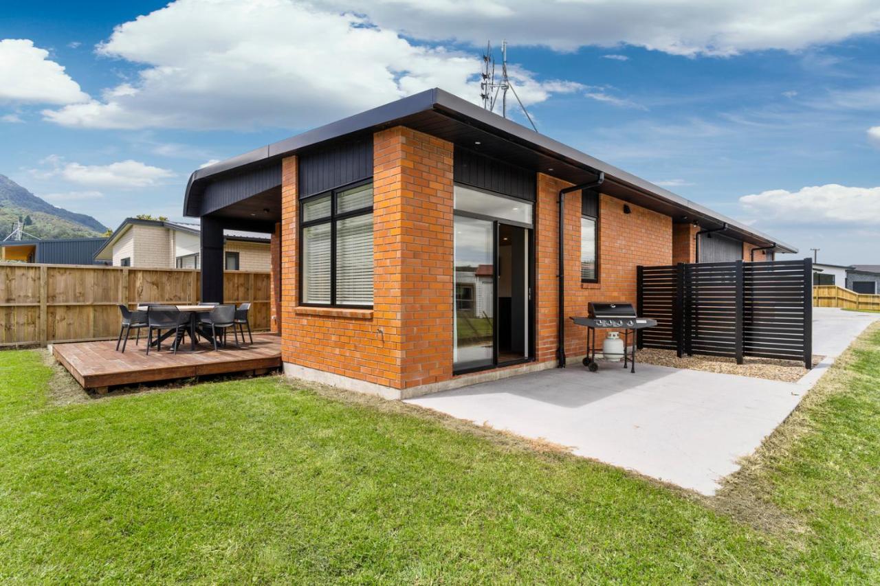Custom Designed Holiday Home, Next To Cycleway. Te Aroha Exterior foto